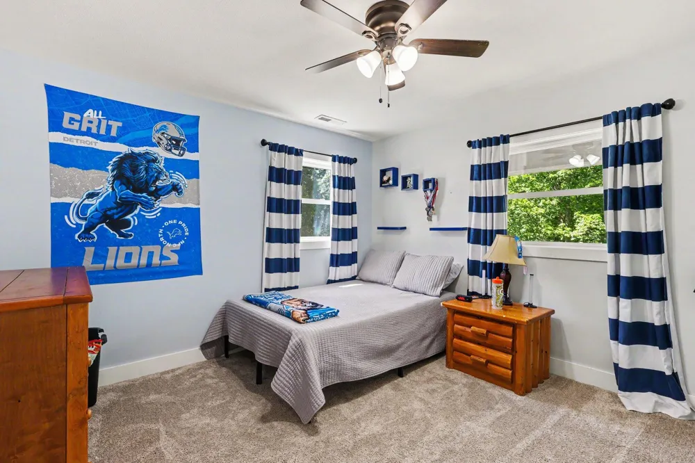 2932 S Maple Island Road Sullivan Township, MI 49451