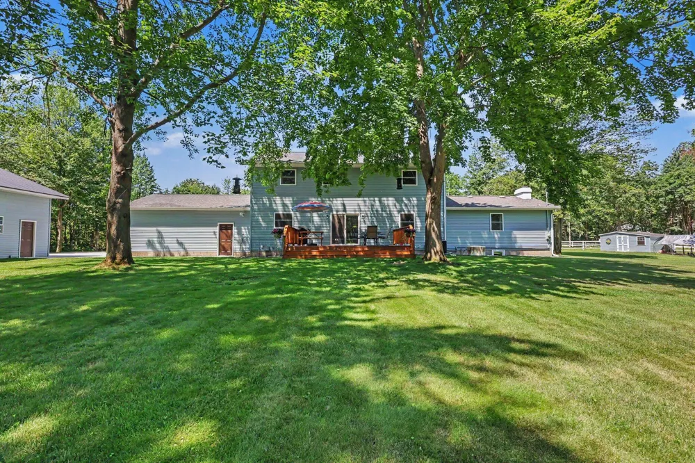 2932 S Maple Island Road Sullivan Township, MI 49451