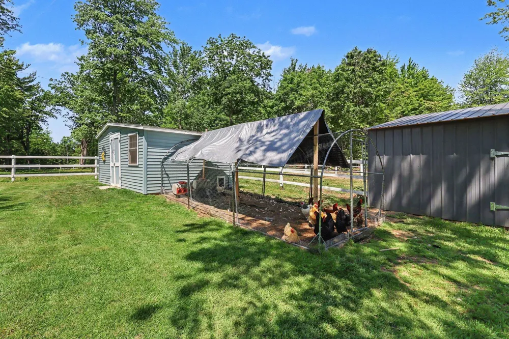 2932 S Maple Island Road Sullivan Township, MI 49451