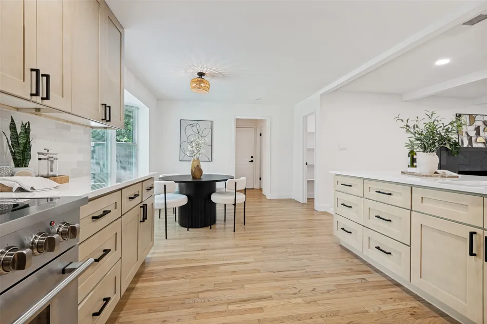 10830 Ferndale Road Dallas, TX 75238