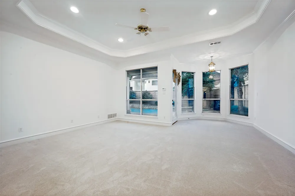 17919 Castle Bend Drive Dallas, TX 75287
