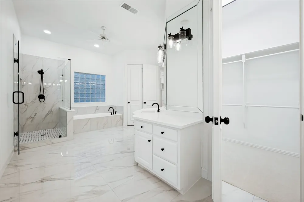 17919 Castle Bend Drive Dallas, TX 75287