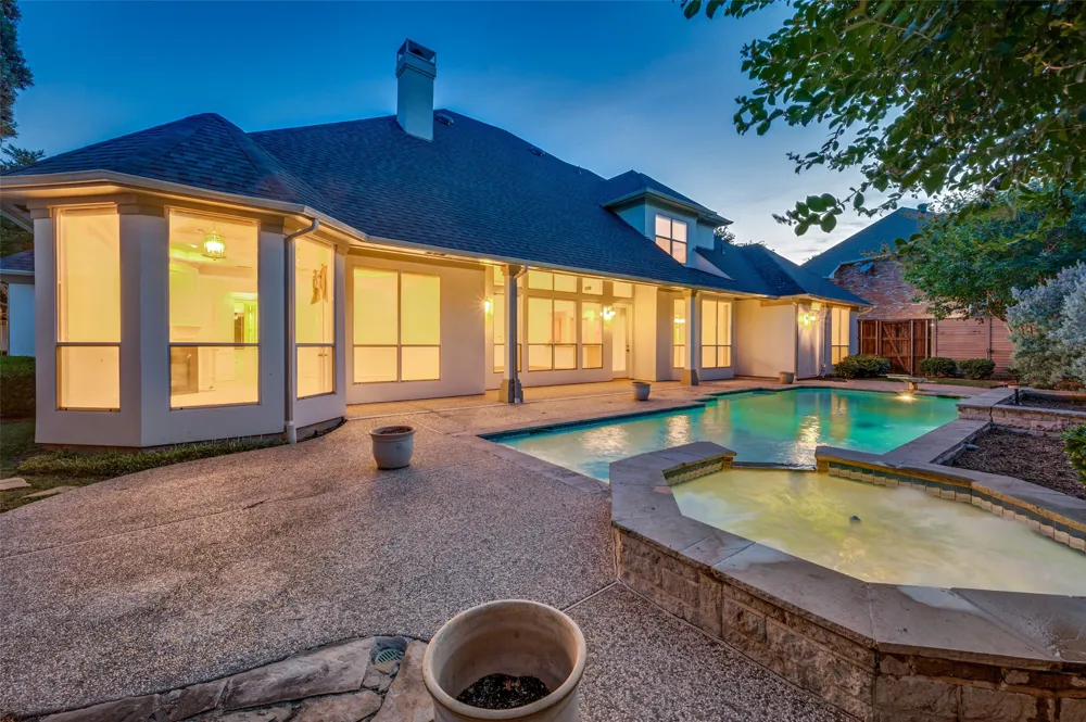 17919 Castle Bend Drive Dallas, TX 75287
