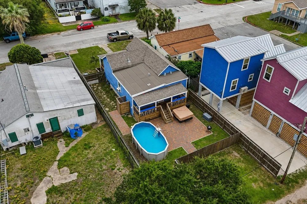 1022 Avenue L Galveston, TX 77550