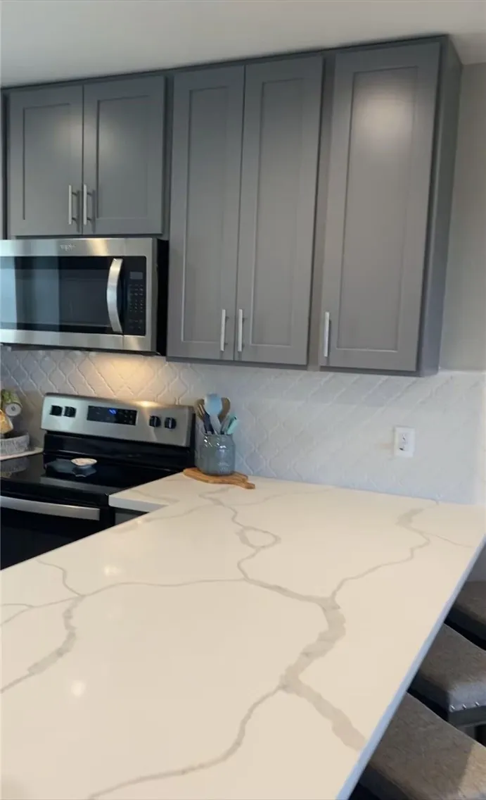 1107 S 11th Street #B12 Port Aransas, TX 78373