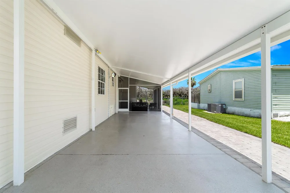 1637 SW 35th Circle Okeechobee, FL 34974
