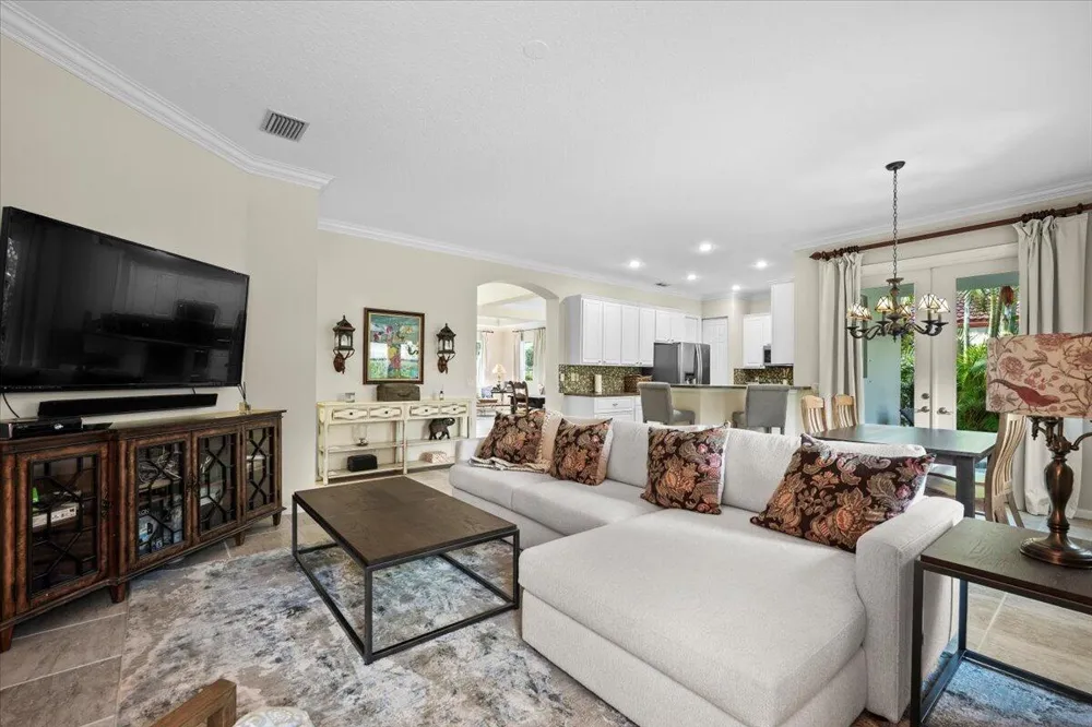 464 Oriole Lane Jupiter, FL 33458
