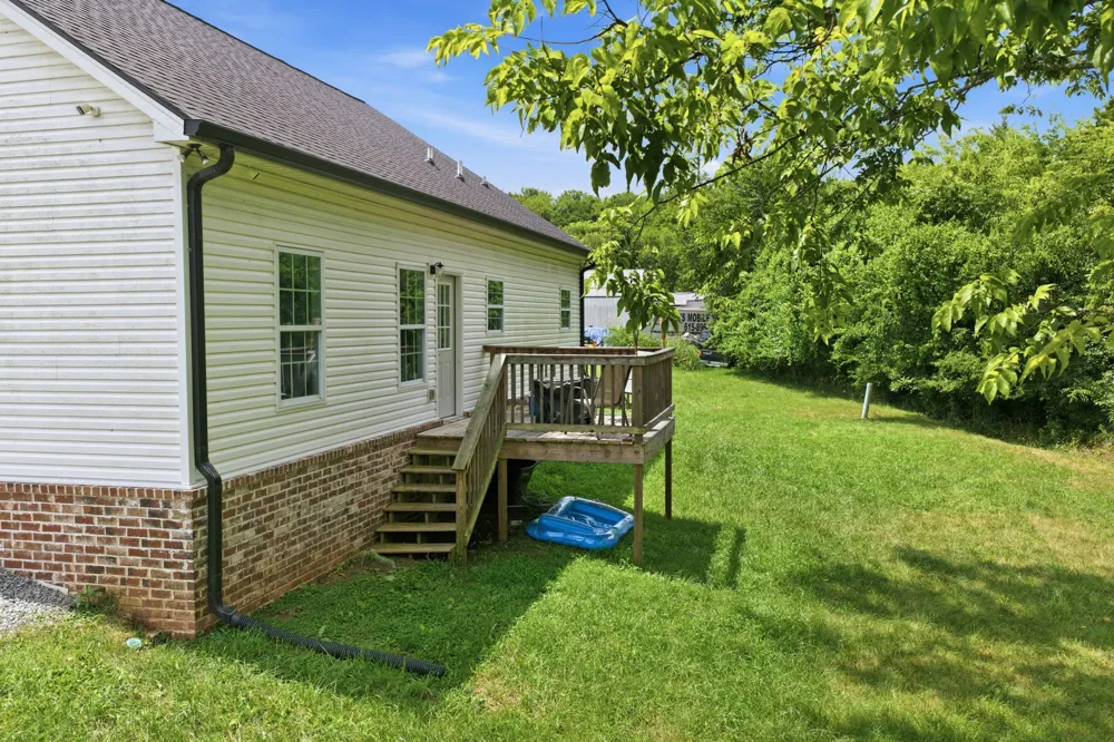 94 Hickory Ridge Ln Woodbury, TN 37190