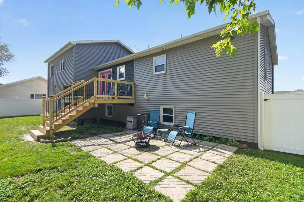 438 South Street Blissfield Township, MI 49228