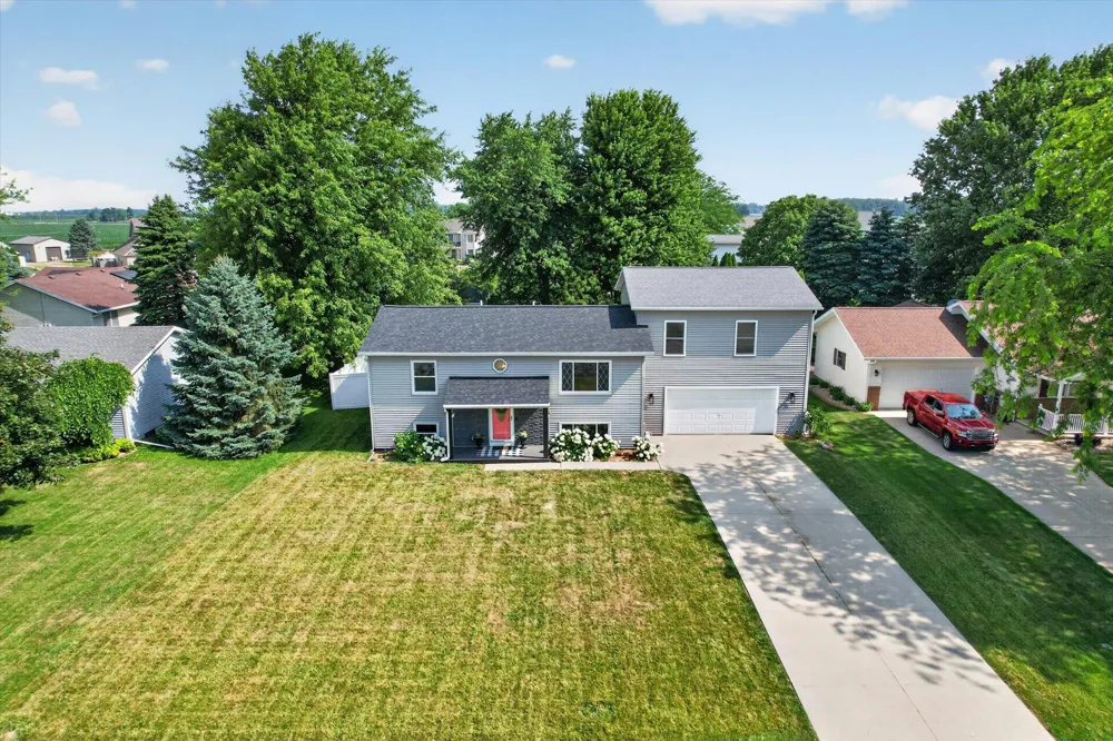 438 South Street Blissfield Township, MI 49228