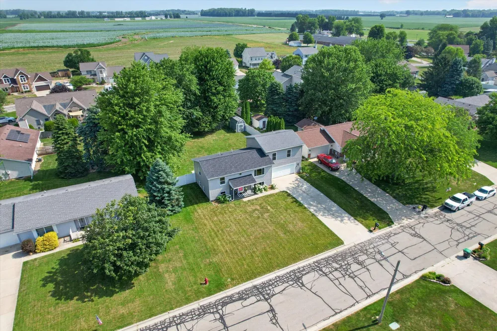 438 South Street Blissfield Township, MI 49228