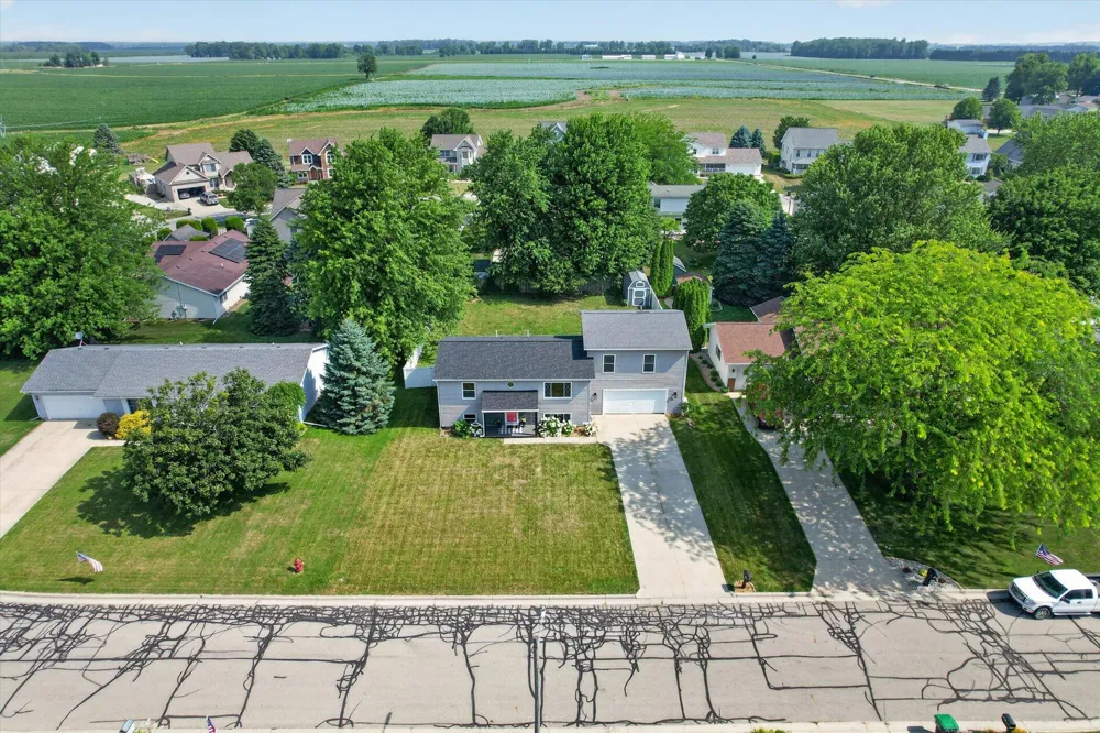 438 South Street Blissfield Township, MI 49228