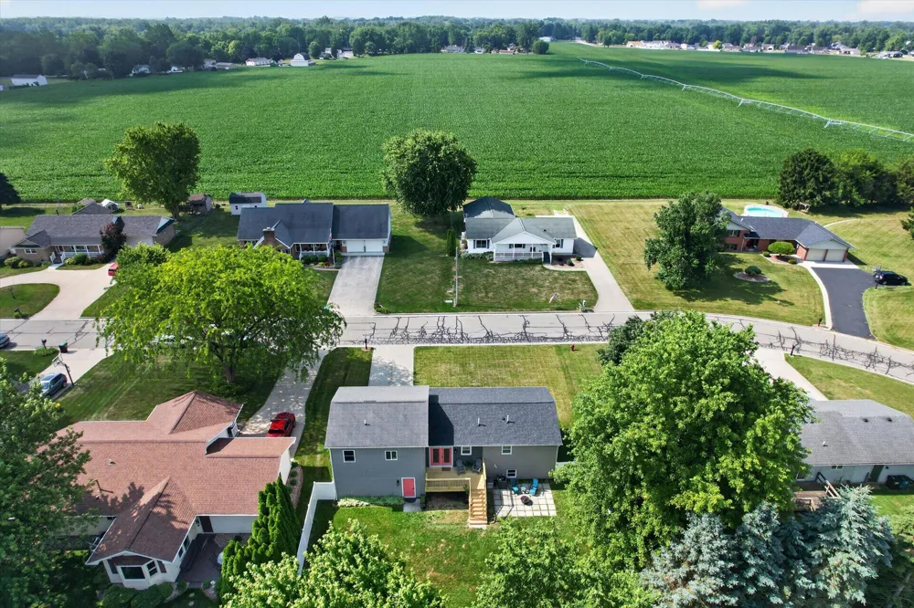 438 South Street Blissfield Township, MI 49228