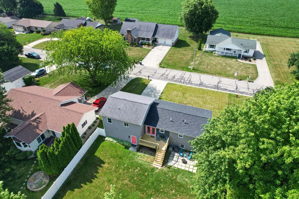 438 South Street Blissfield Township, MI 49228