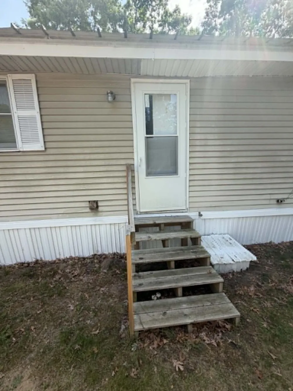 1175 Calgary Drive Norton Shores City, MI 49444