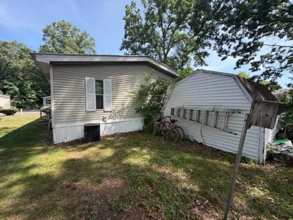 1175 Calgary Drive Norton Shores City, MI 49444