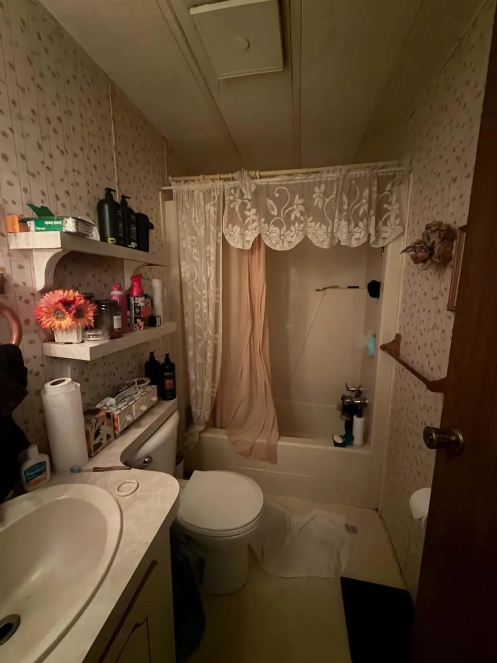 1175 Calgary Drive Norton Shores City, MI 49444