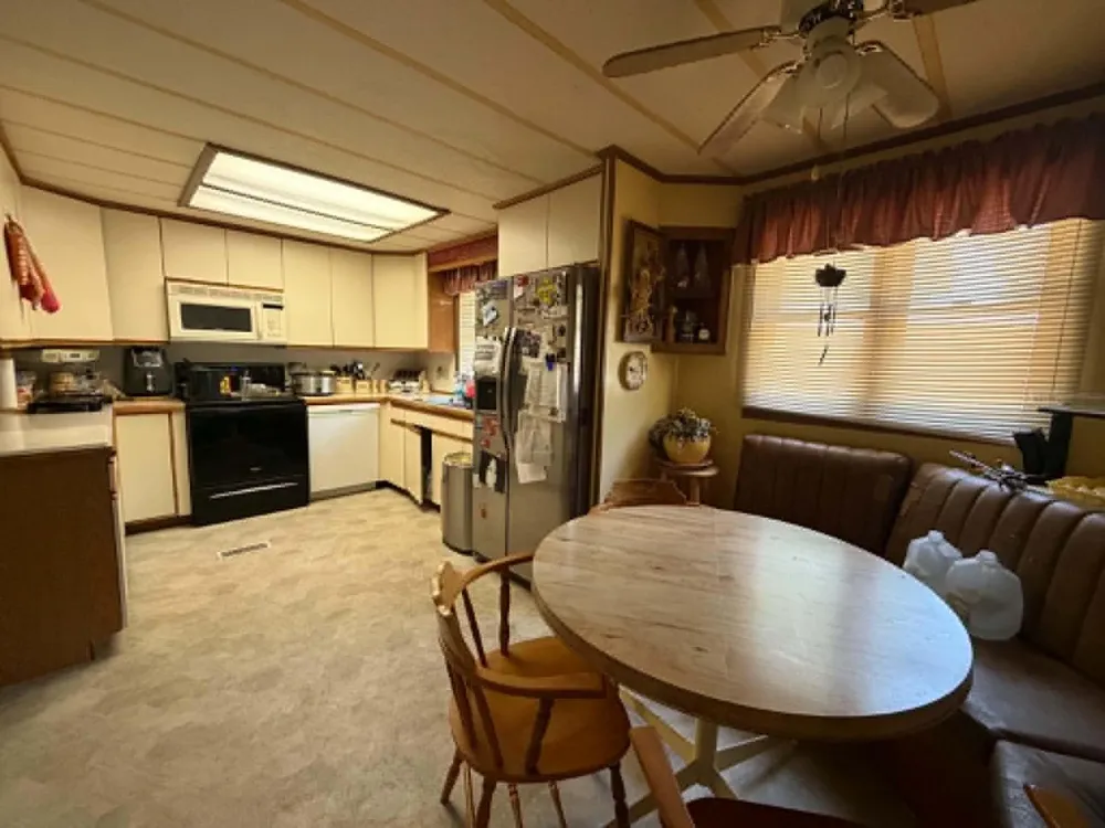 1175 Calgary Drive Norton Shores City, MI 49444
