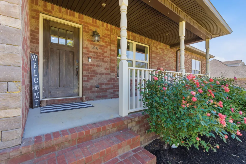 100 Mockingbird Ln Hartsville, TN 37074