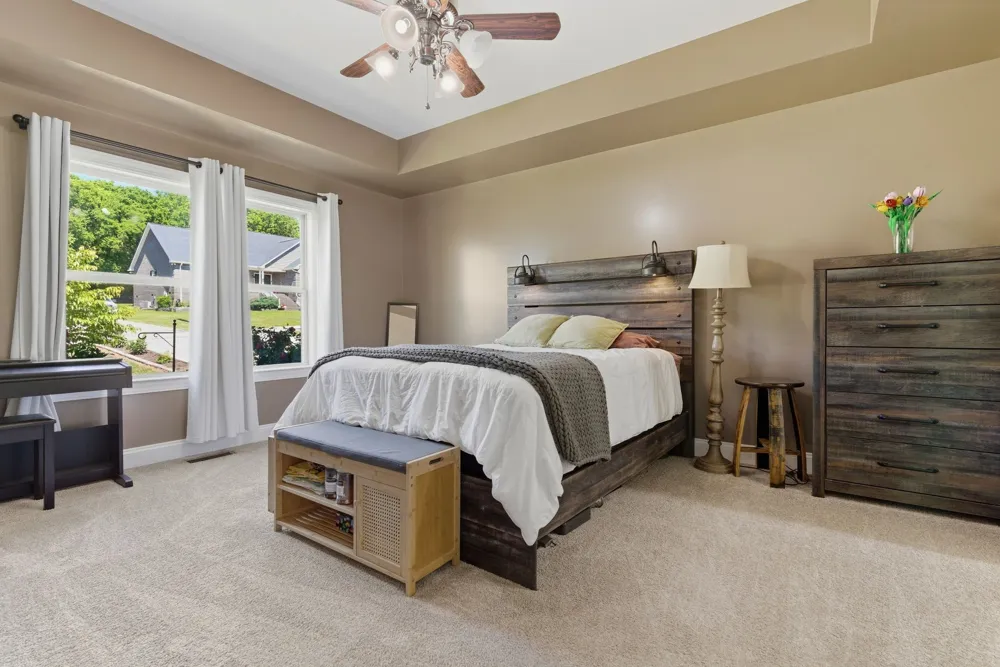100 Mockingbird Ln Hartsville, TN 37074