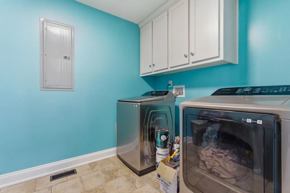100 Mockingbird Ln Hartsville, TN 37074