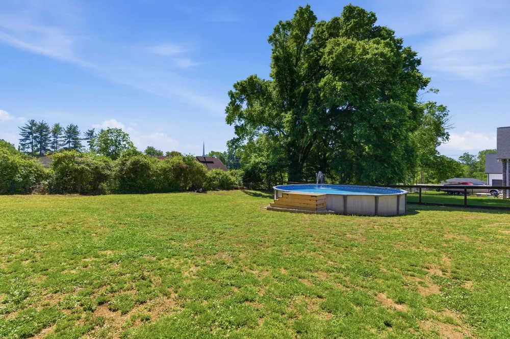 100 Mockingbird Ln Hartsville, TN 37074