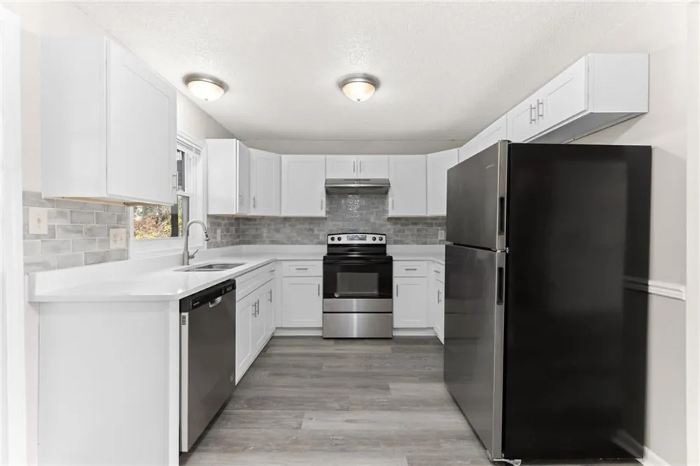 121 Mark Twain Circle Athens, GA 30605