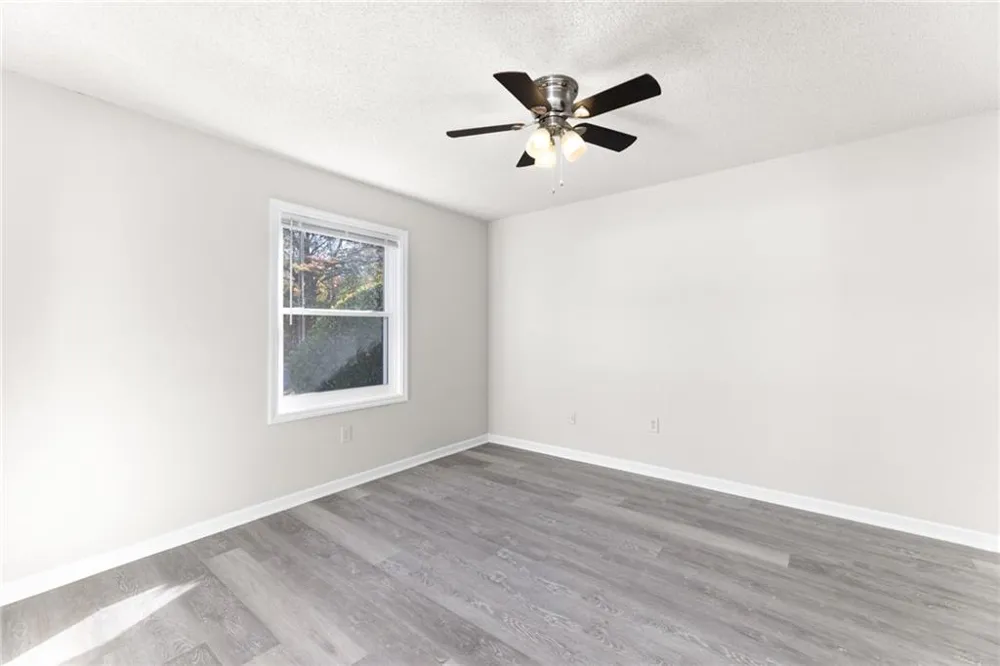 121 Mark Twain Circle Athens, GA 30605