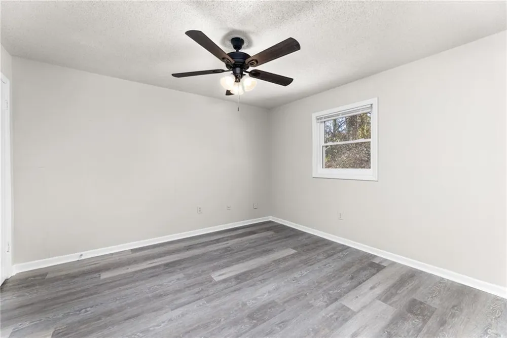 121 Mark Twain Circle Athens, GA 30605