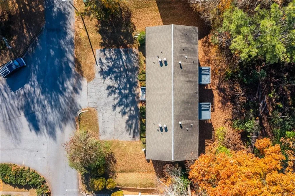 121 Mark Twain Circle Athens, GA 30605