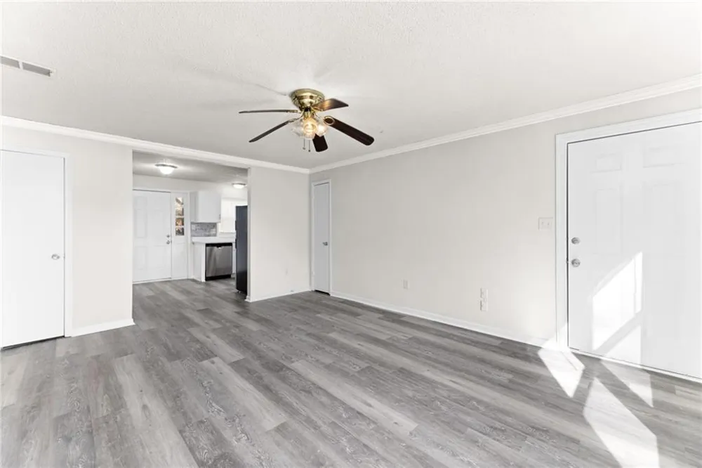 121 Mark Twain Circle Athens, GA 30605