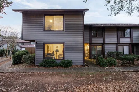 2739 Whitewater Court