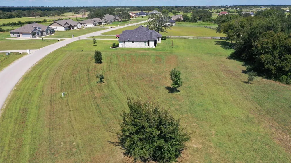 10239 Henley Cove Iola, TX 77861
