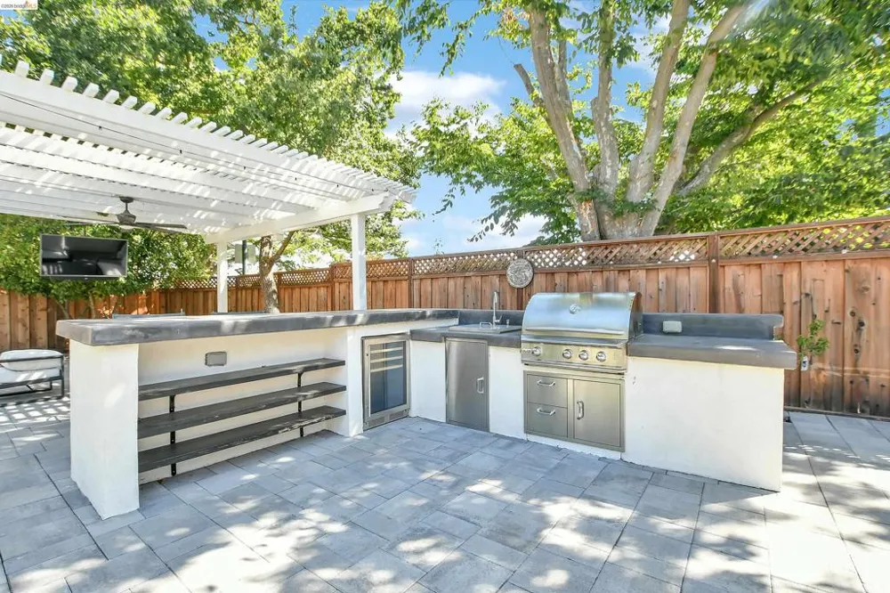 2622 Breton Pl Walnut Creek, CA 94598