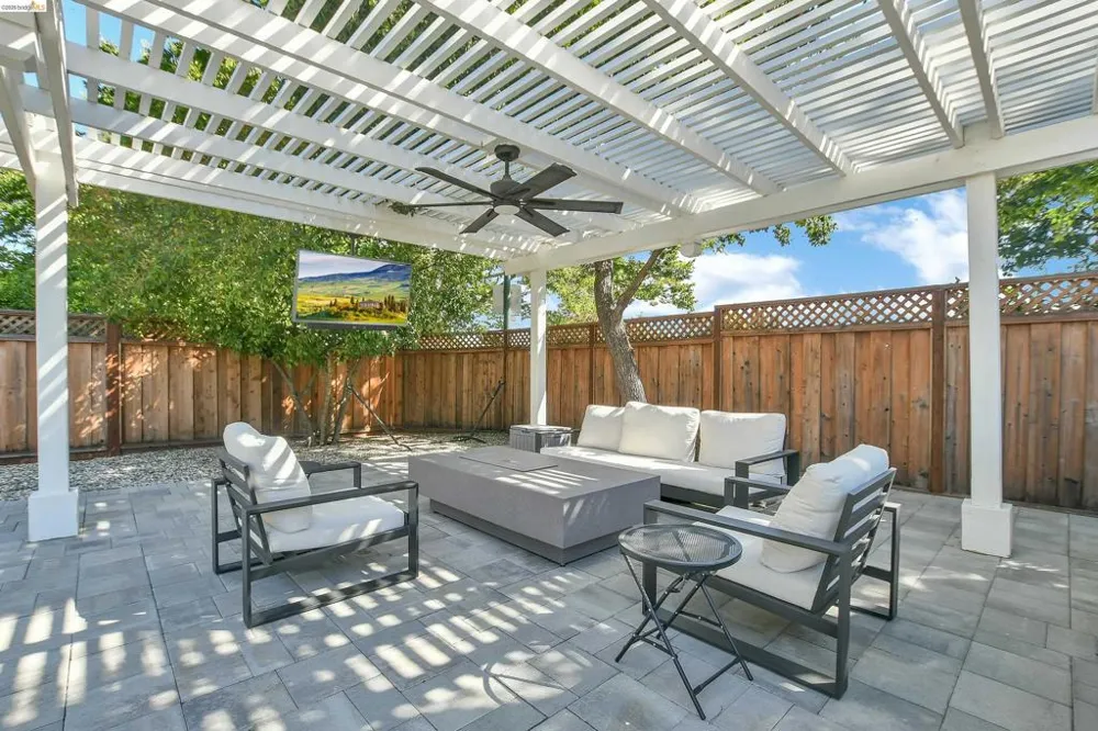 2622 Breton Pl Walnut Creek, CA 94598