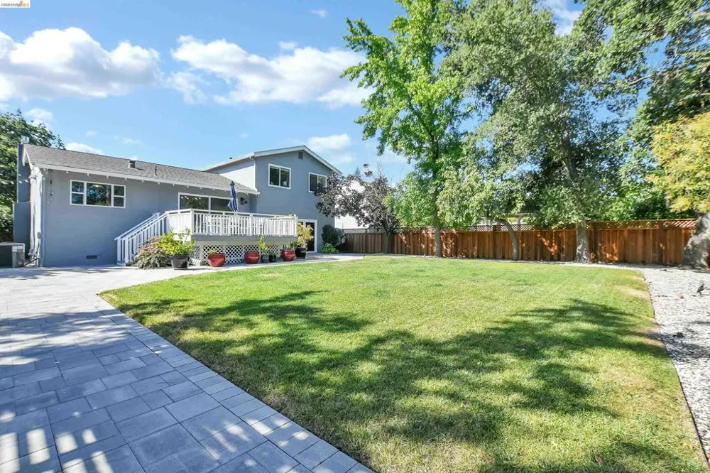 2622 Breton Pl Walnut Creek, CA 94598