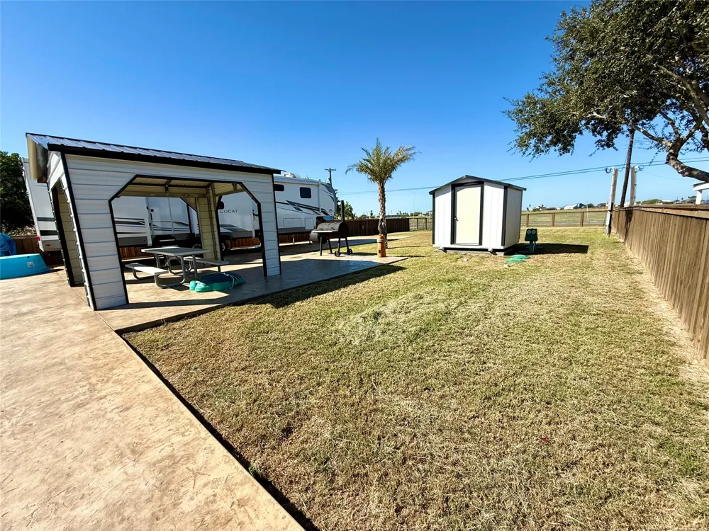 127 Copano Cove Road Rockport, TX 78382