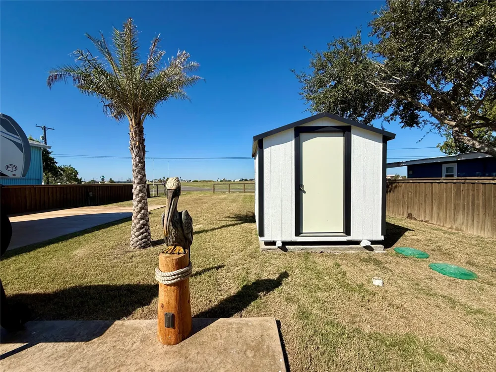 127 Copano Cove Road Rockport, TX 78382