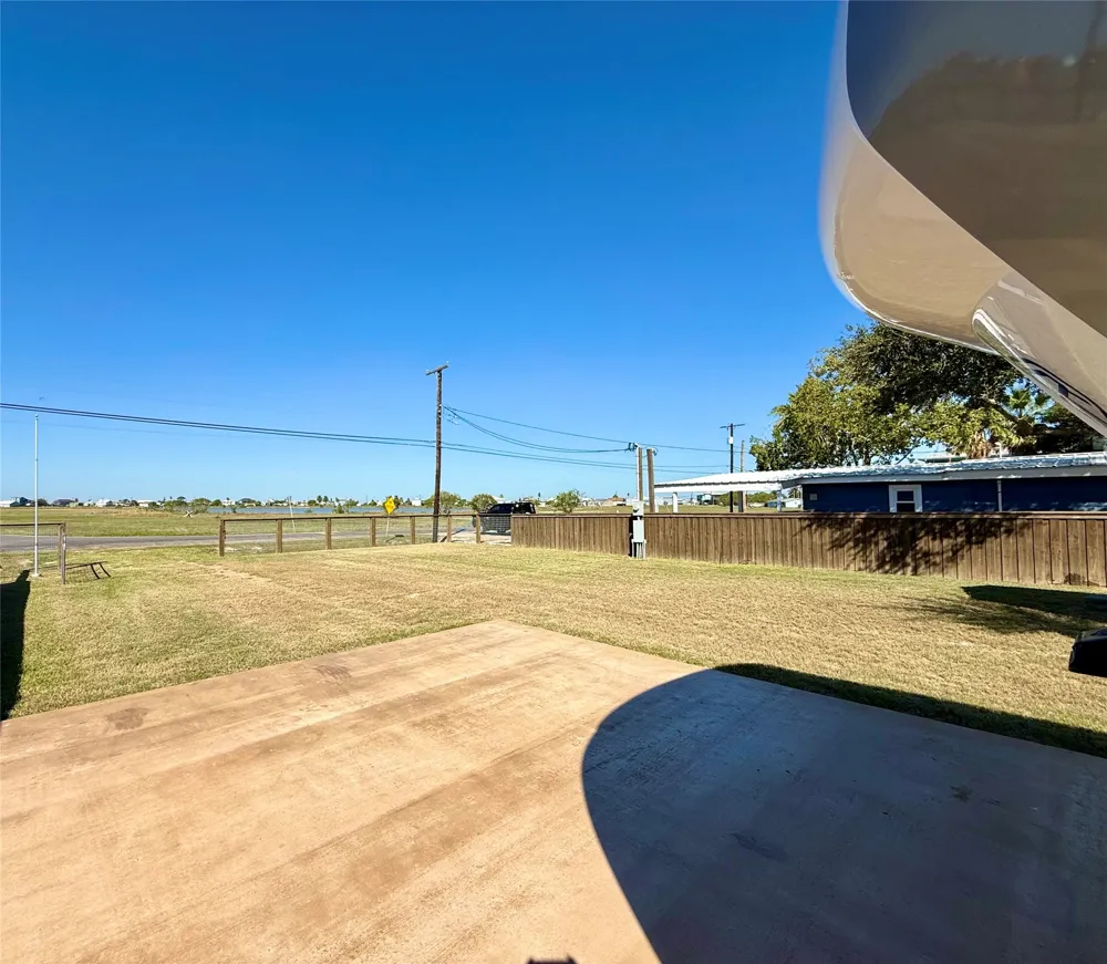 127 Copano Cove Road Rockport, TX 78382