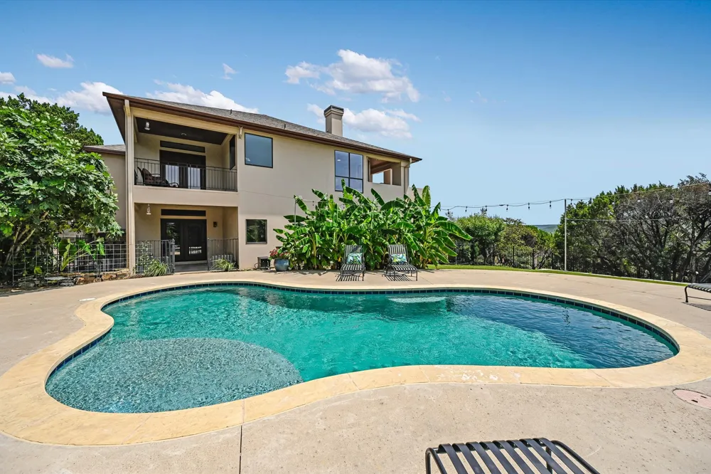 17309 Northlake Hills Drive Jonestown, TX 78645