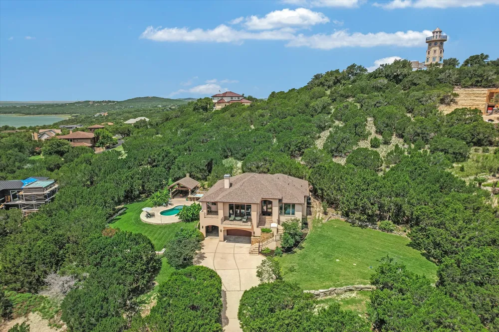 17309 Northlake Hills Drive Jonestown, TX 78645