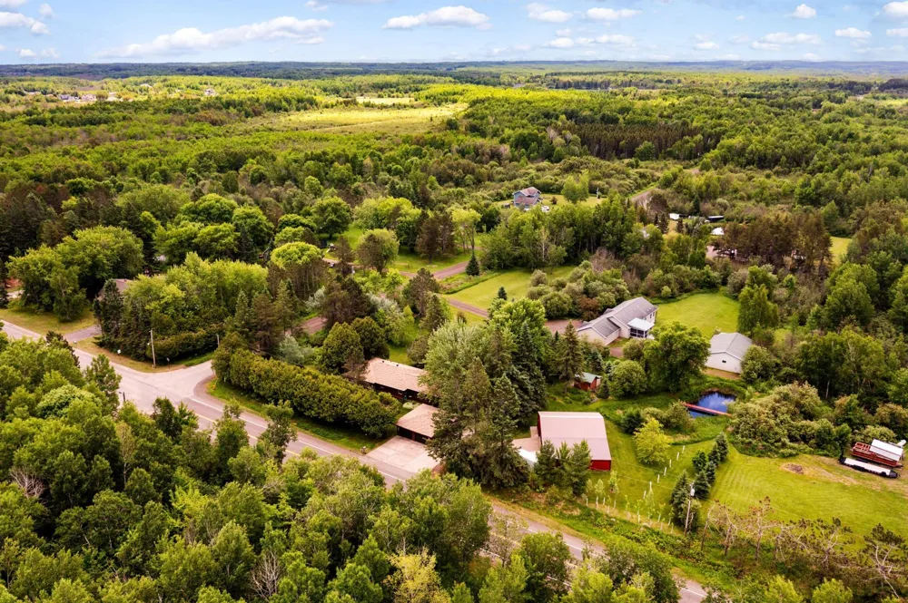 5506 W Arrowhead Road Hermantown, MN 55811