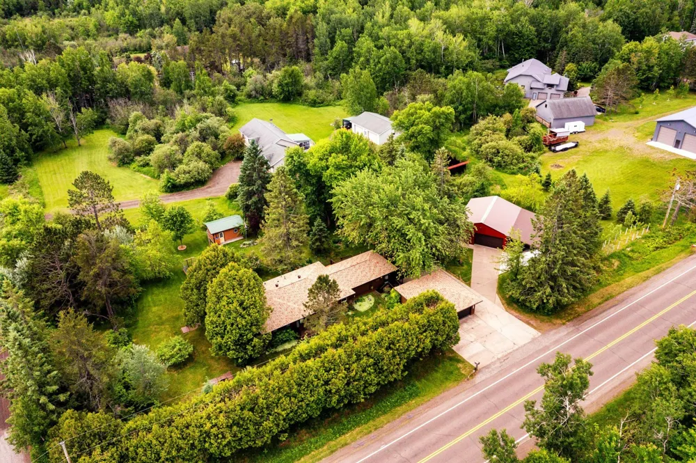 5506 W Arrowhead Road Hermantown, MN 55811