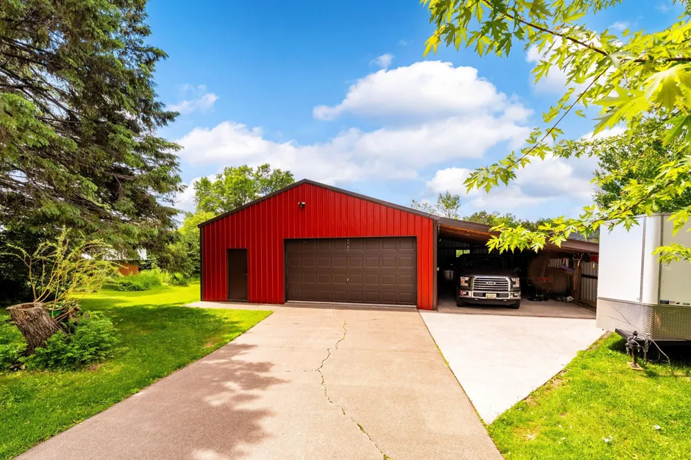 5506 W Arrowhead Road Hermantown, MN 55811