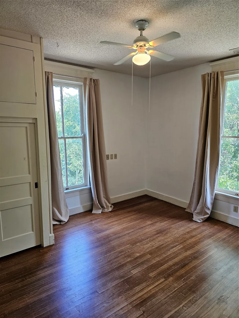 200 S Canton Street Mexia, TX 76667