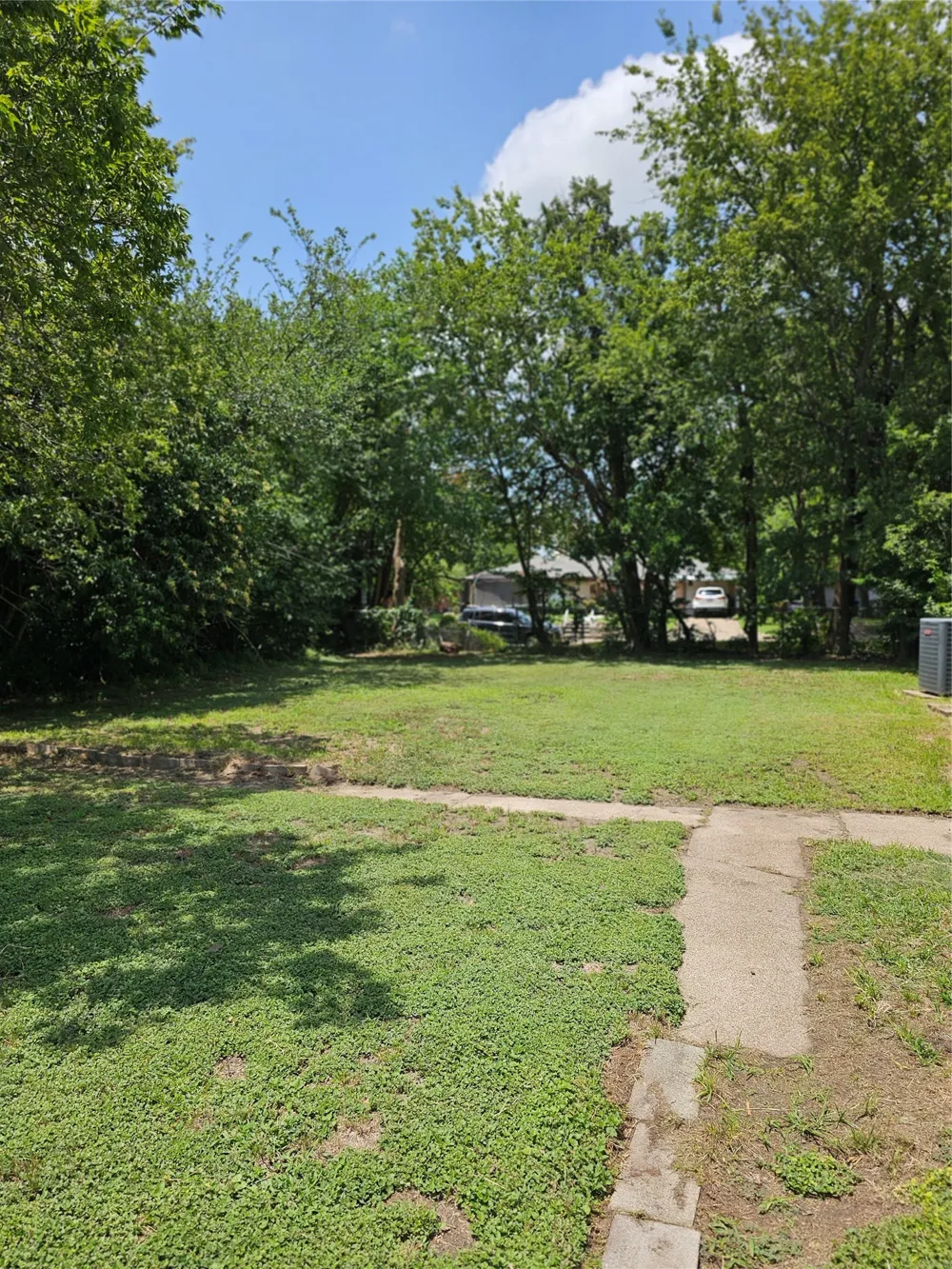 200 S Canton Street Mexia, TX 76667