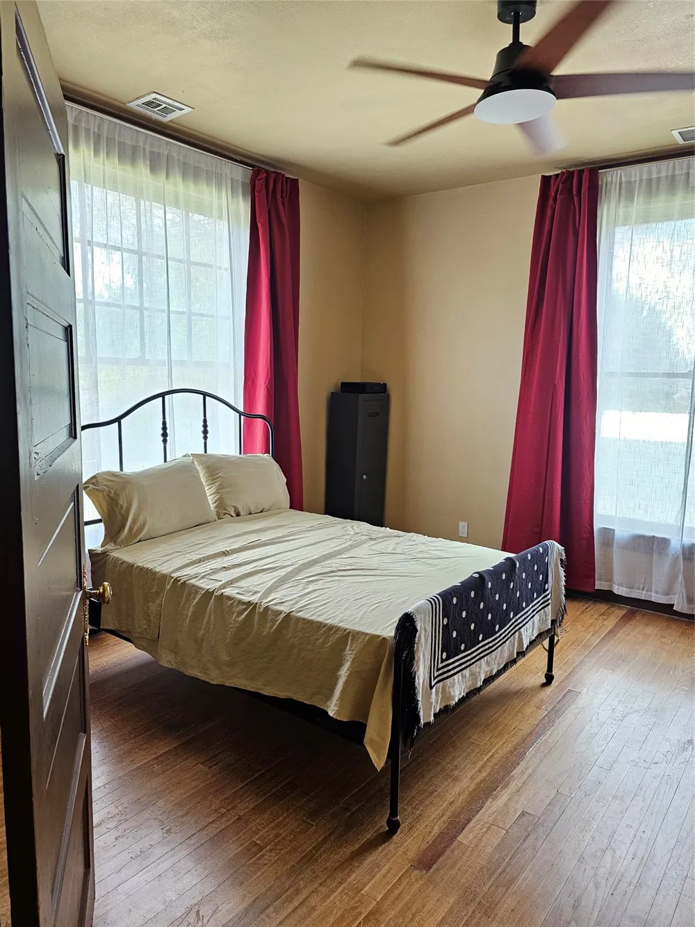 200 S Canton Street Mexia, TX 76667