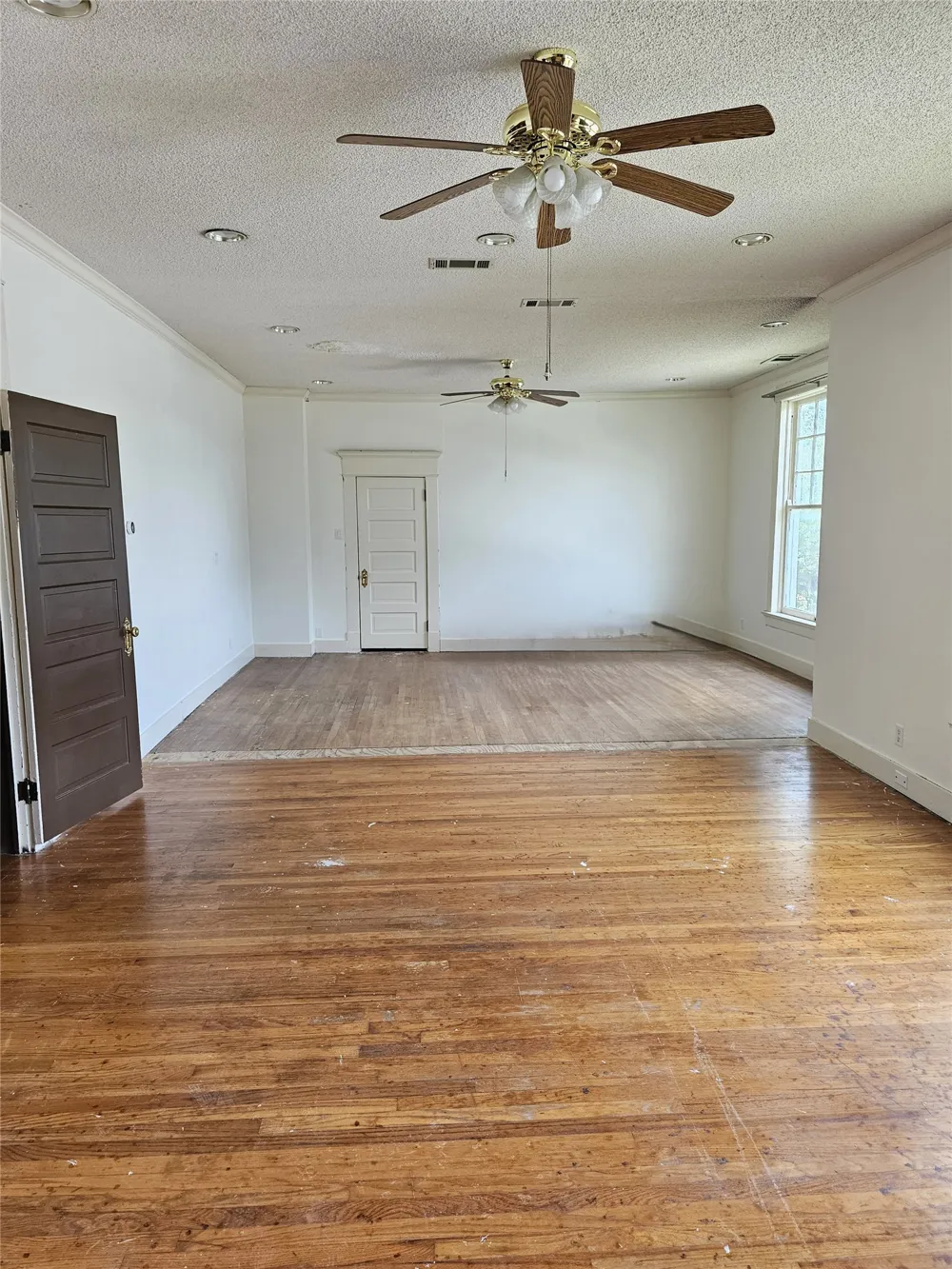 200 S Canton Street Mexia, TX 76667
