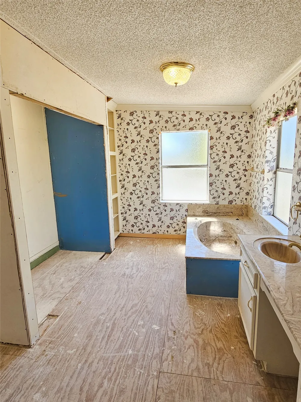 200 S Canton Street Mexia, TX 76667