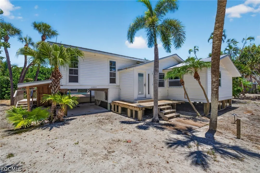 Laika Lane Captiva, FL 33924